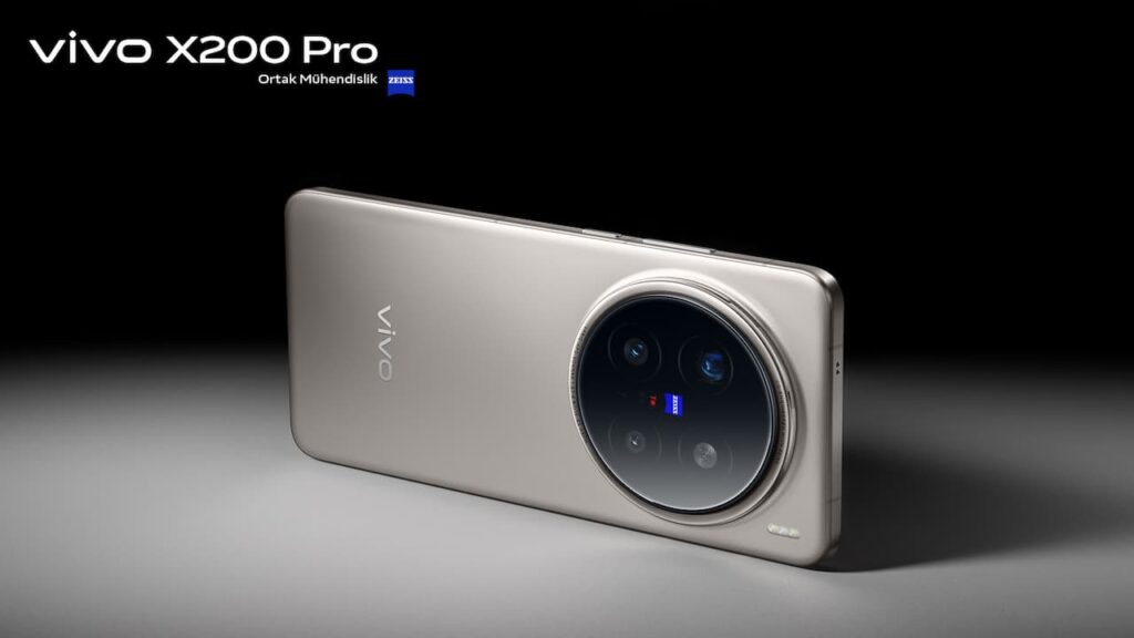 vivo, X200 serisi amiral gemisi telefonları ile AnTuTu performans testlerinde zirveye demir attı!