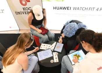 Huawei MatePad Pro serisi ile öğrencilere yönelik etkinlikler ve özel fırsatlar sunuyor 2 Huawei MatePad Pro serisi ile öğrencilere yönelik etkinlikler ve özel fırsatlar sunuyor
