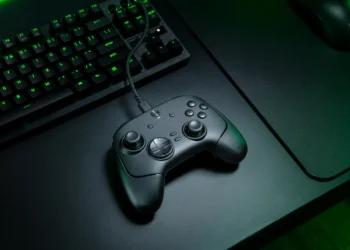 Razer Wolverine V3 Pro 8K PC duyuruldu